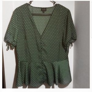 WHO WHAT WEAR polka dot peplum blouse size L